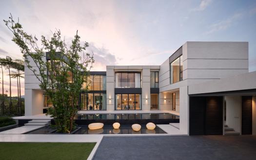 Lavish Villas by Elite Manor